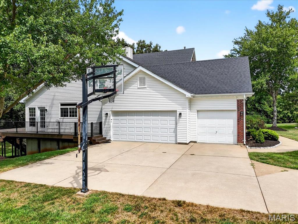 631 Dartmouth Crest Drive