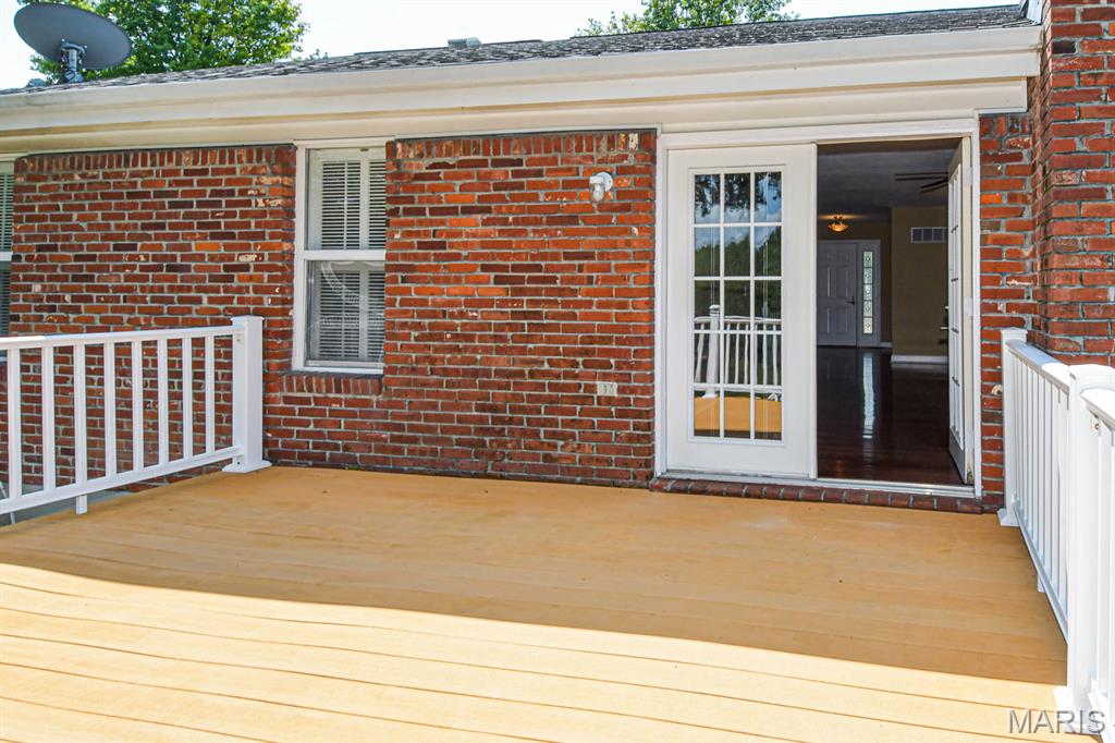 575 Woodhill Estates Drive