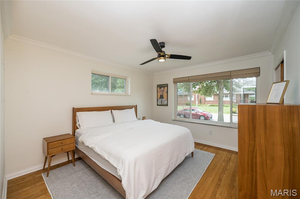 6056 Childress Avenue