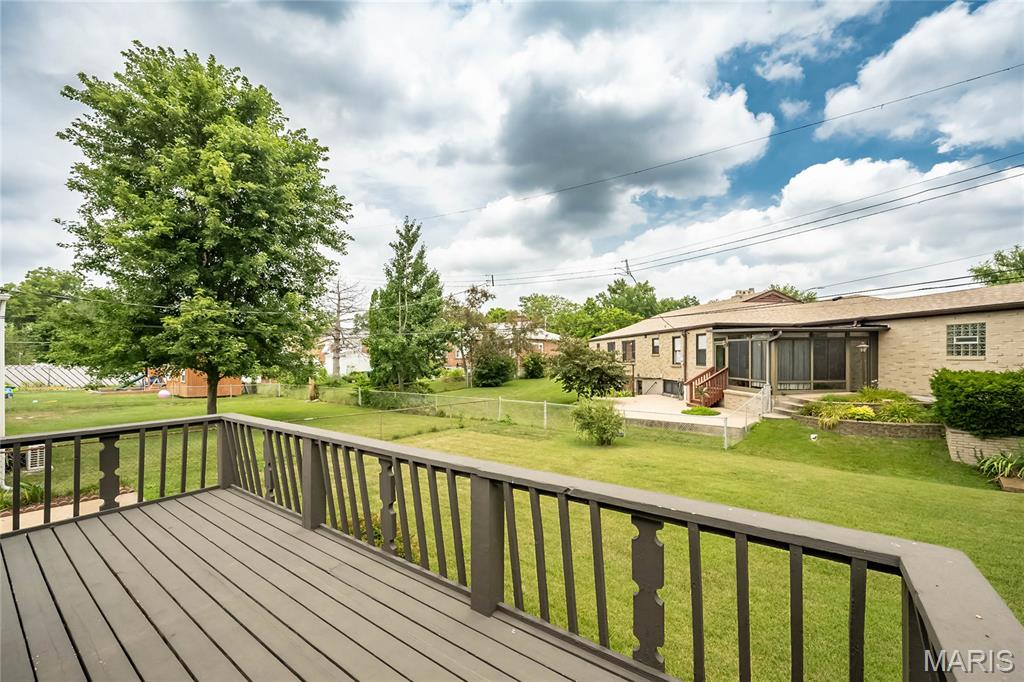 6056 Childress Avenue