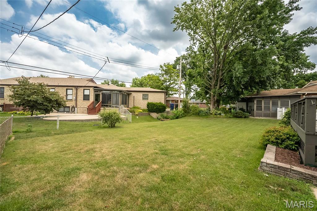 6056 Childress Avenue