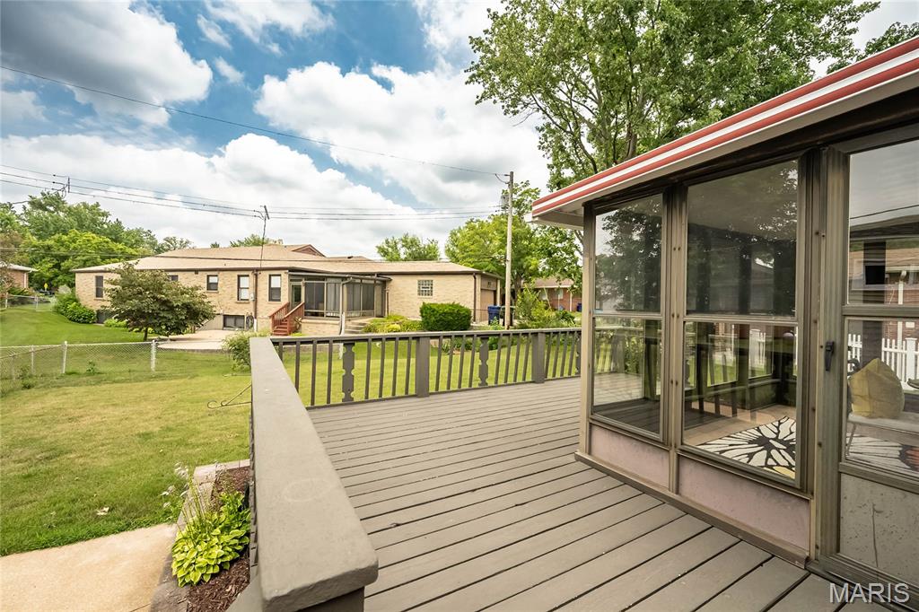 6056 Childress Avenue