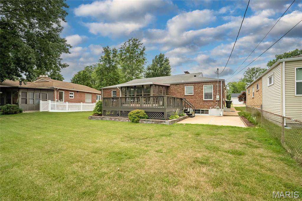 6056 Childress Avenue