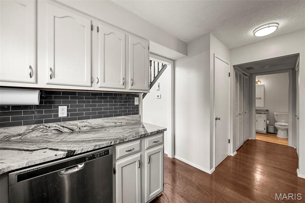 1940 Meadowtree Lane Unit: 5