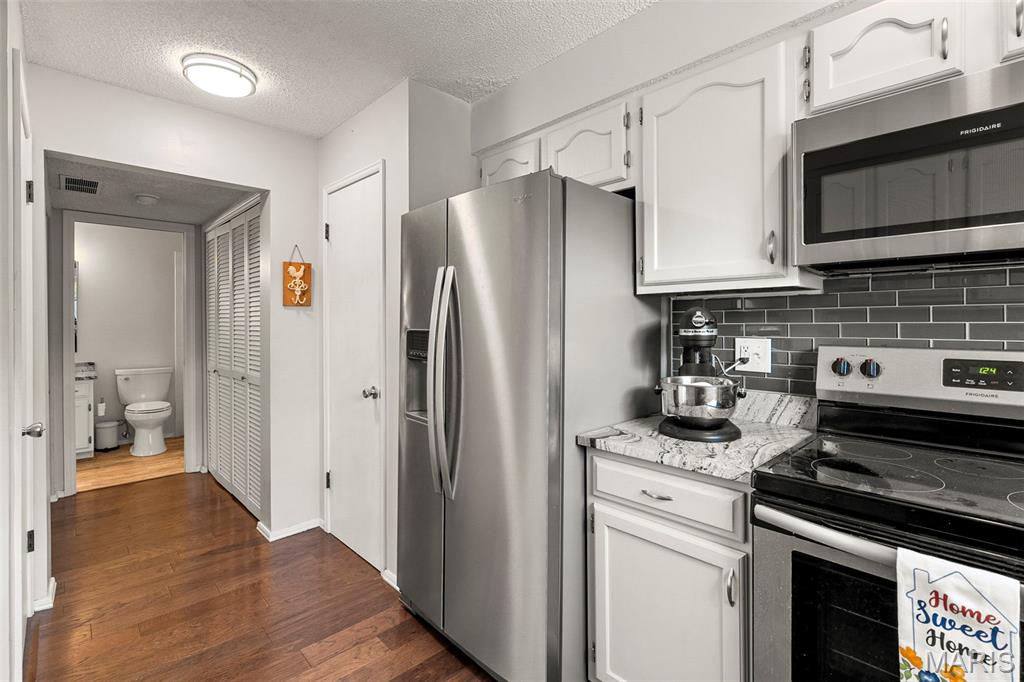 1940 Meadowtree Lane Unit: 5