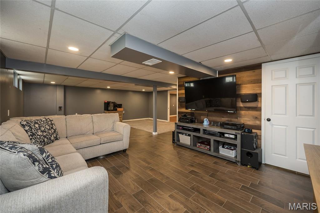 4 Harvest Meadow Court