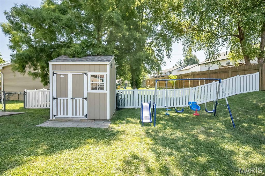 4 Harvest Meadow Court