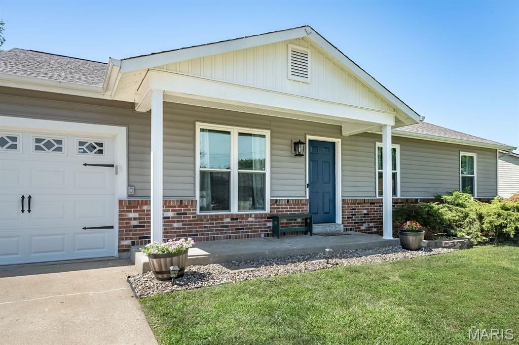 4 Harvest Meadow Court