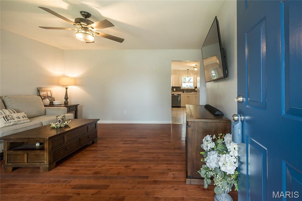 4 Harvest Meadow Court