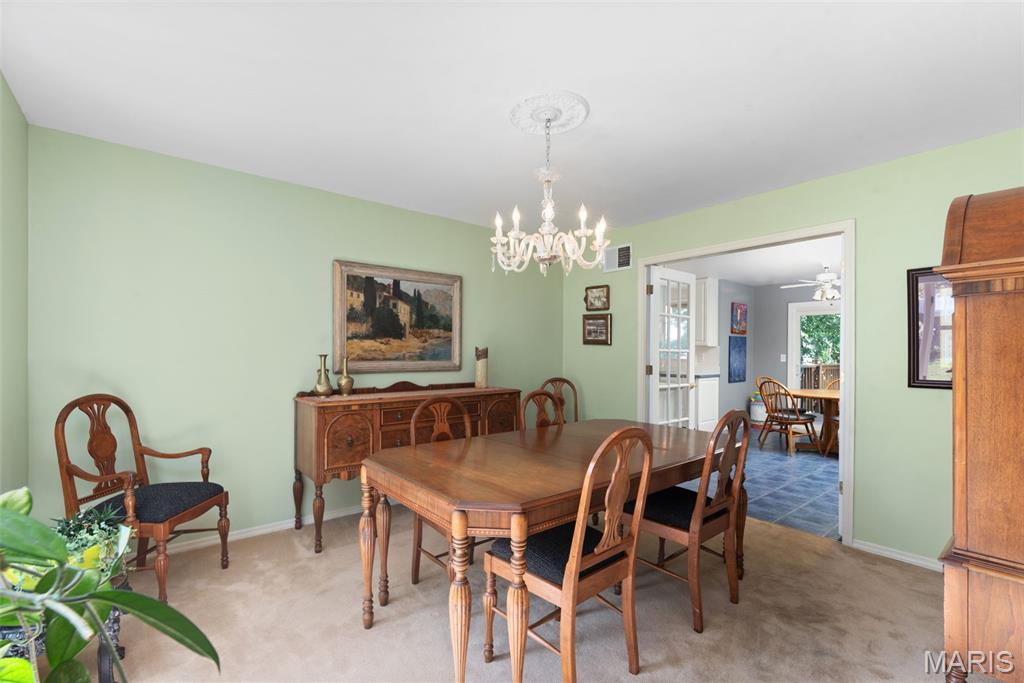 1806 Summer Lake Drive