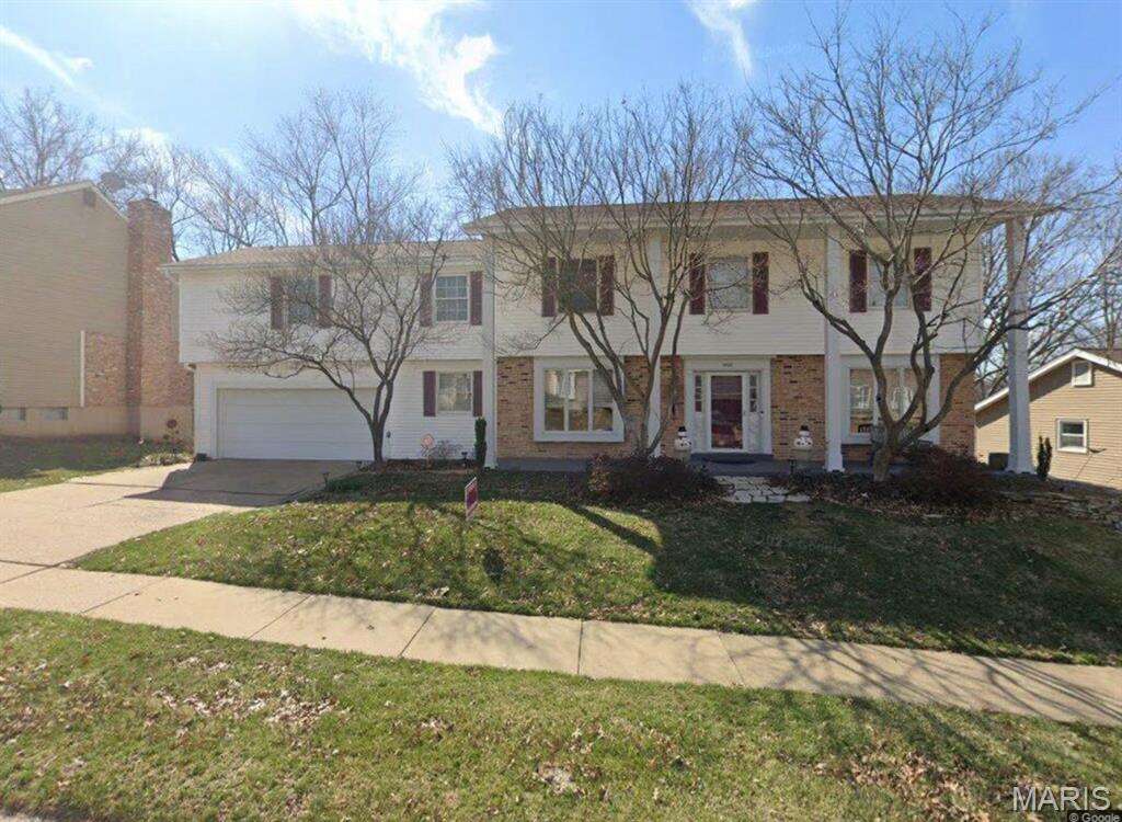 1806 Summer Lake Drive