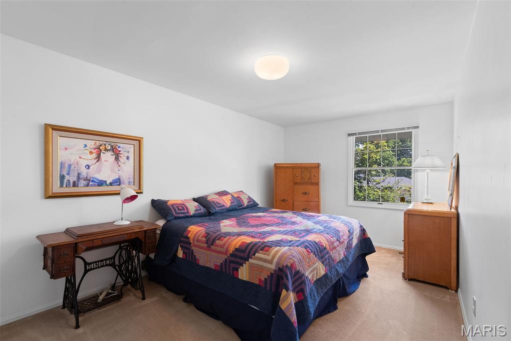 1806 Summer Lake Drive