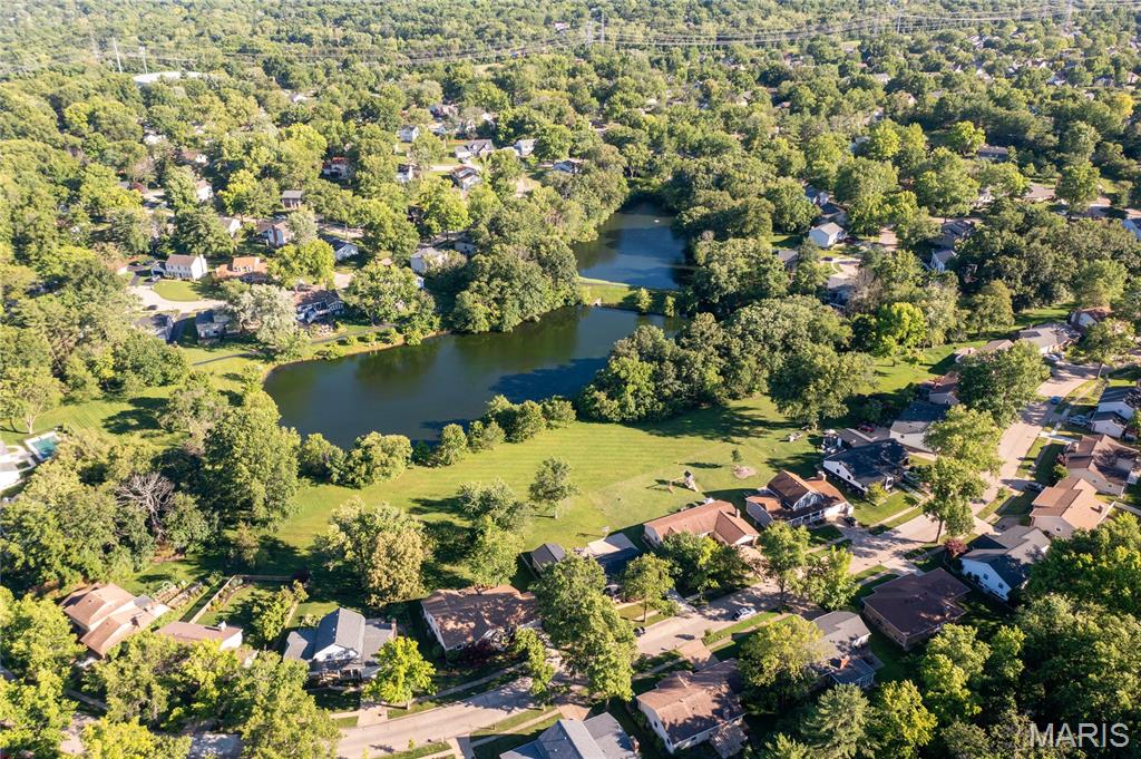 1806 Summer Lake Drive