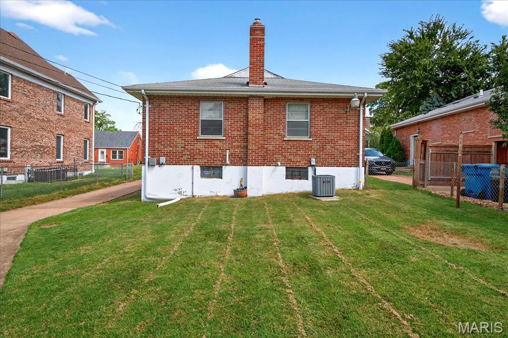 7718 W Ranken Avenue