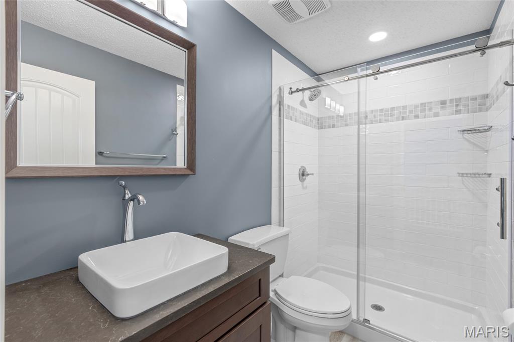 29 Tournament Tee Drive