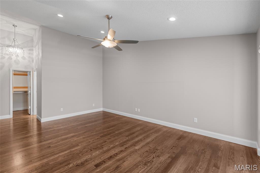 29 Tournament Tee Drive