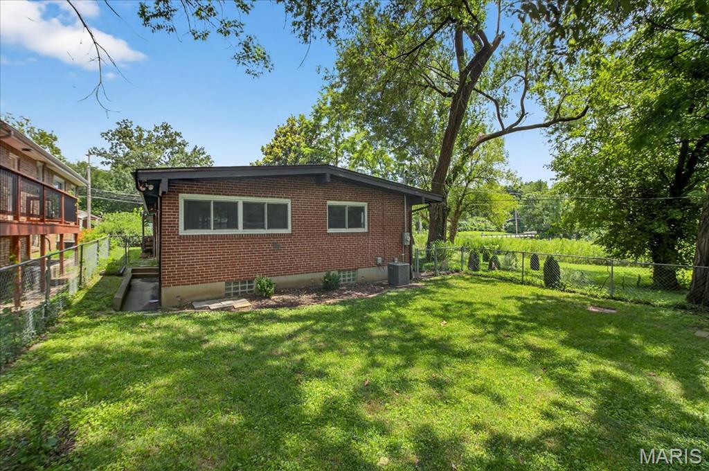 737 N Rock Hill Road