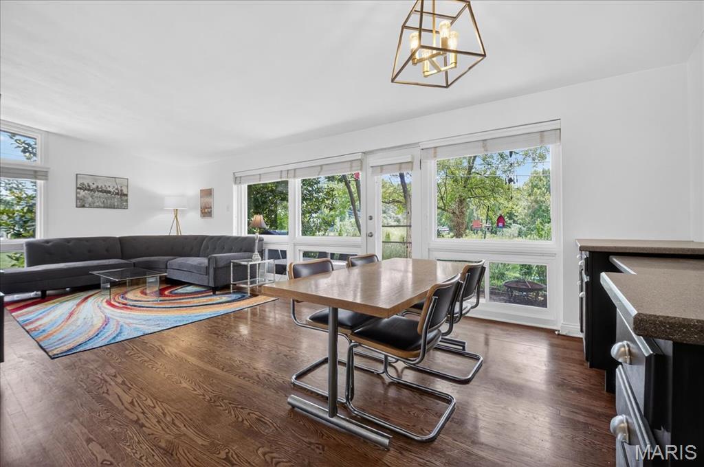 737 N Rock Hill Road