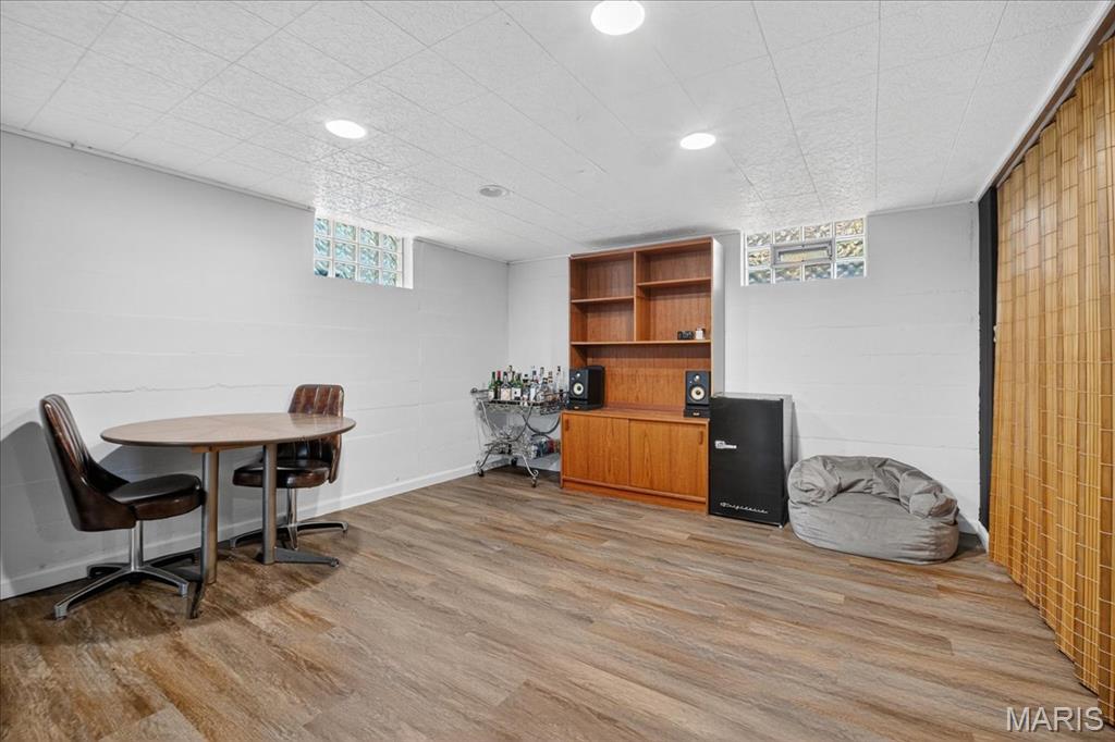 737 N Rock Hill Road