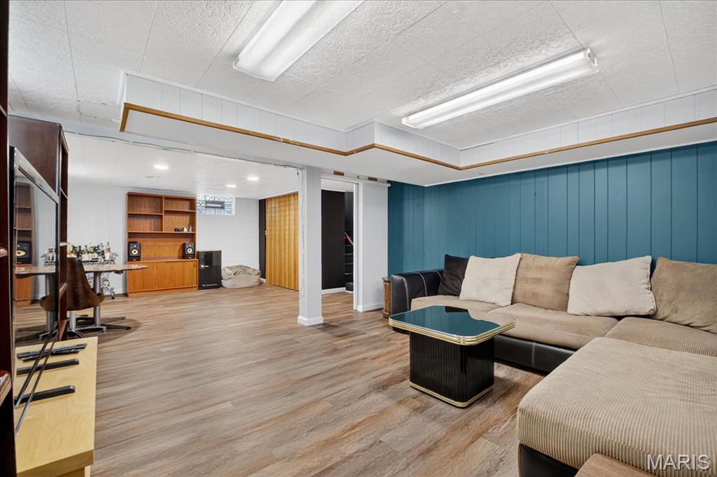 737 N Rock Hill Road