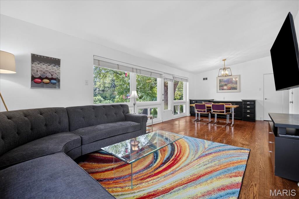 737 N Rock Hill Road