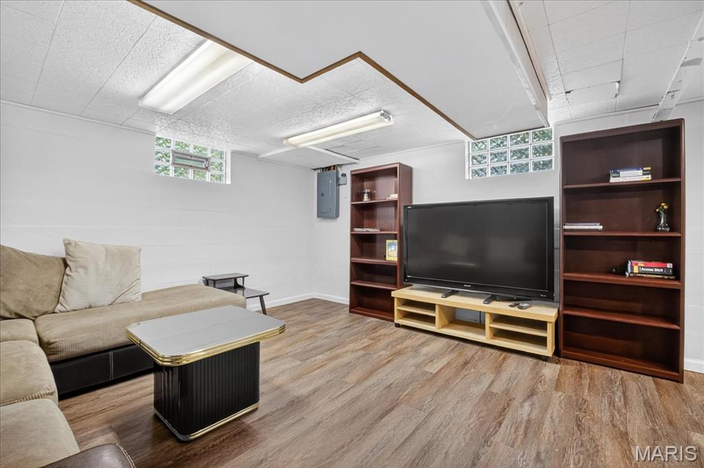 737 N Rock Hill Road