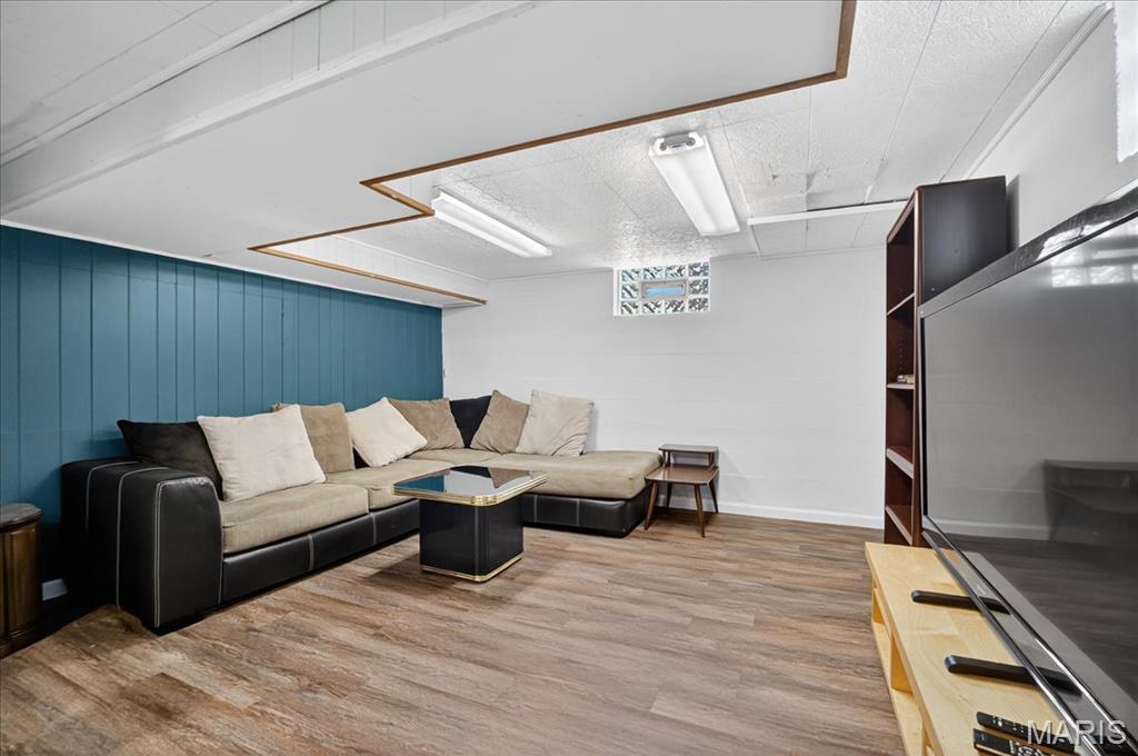 737 N Rock Hill Road