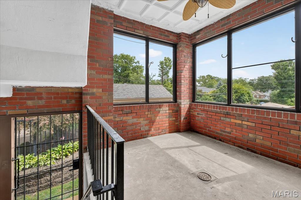 8009 Delmar Boulevard Unit: 1