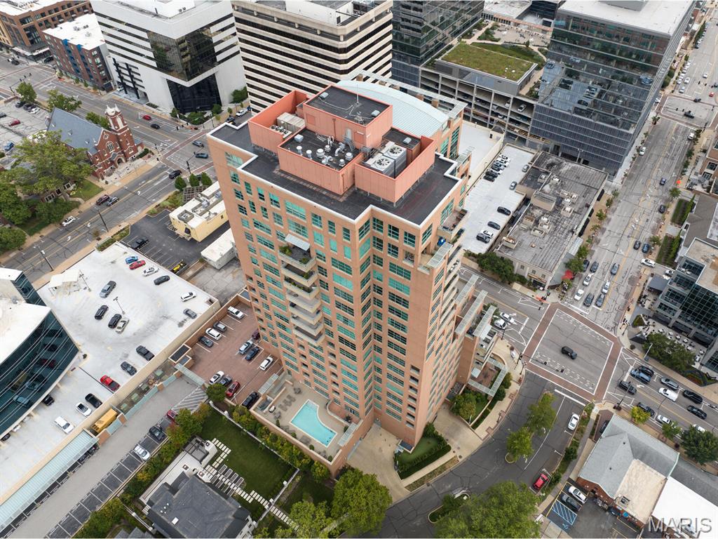 8025 Maryland Avenue Unit: 10E