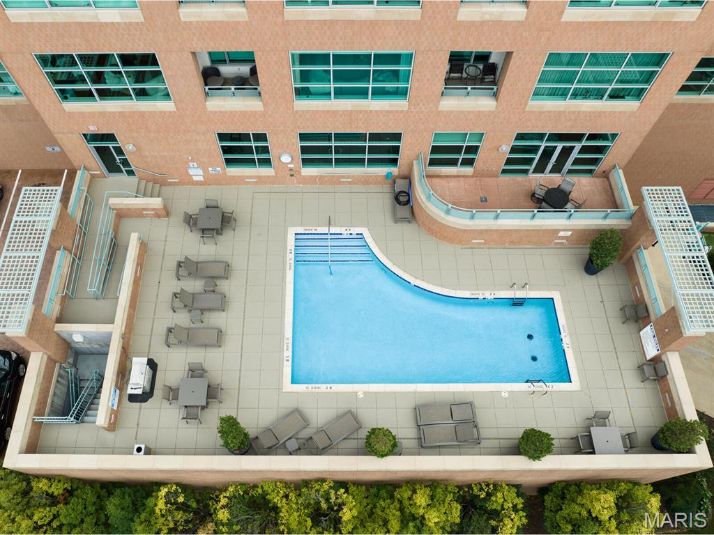 8025 Maryland Avenue Unit: 10E