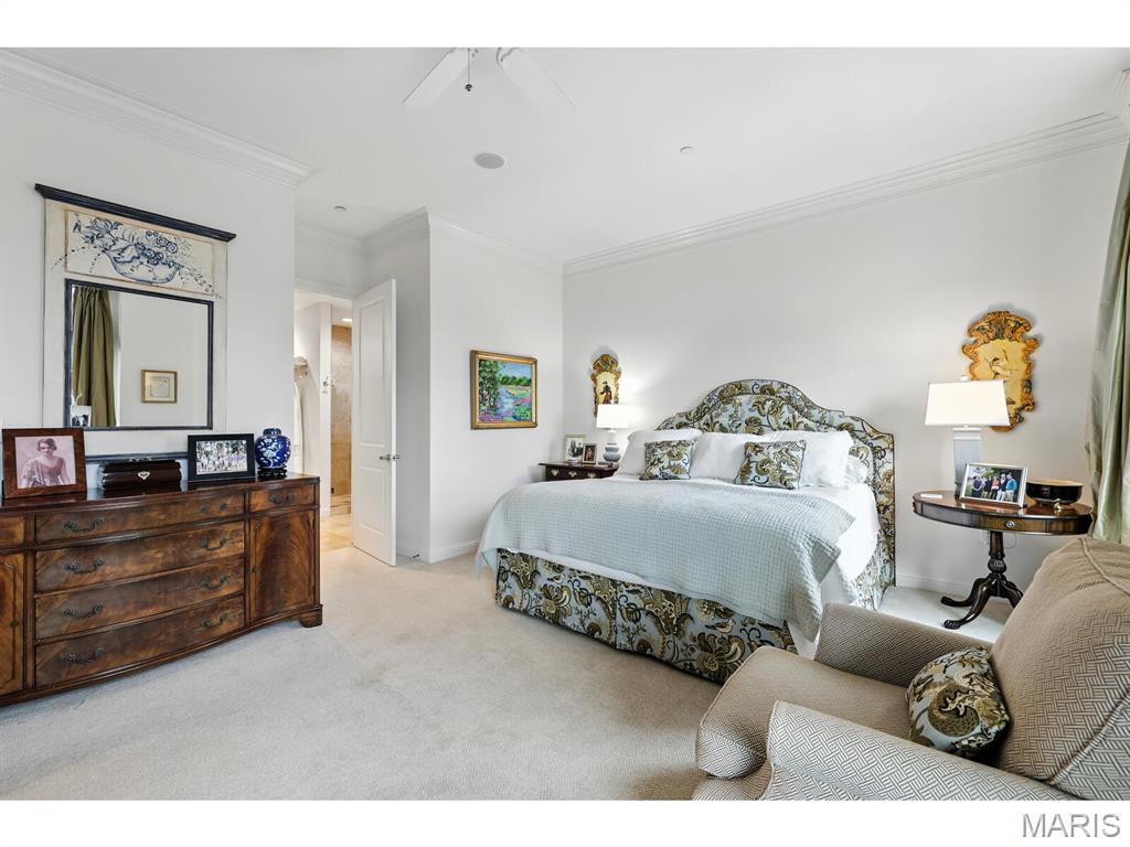 8025 Maryland Avenue Unit: 10E