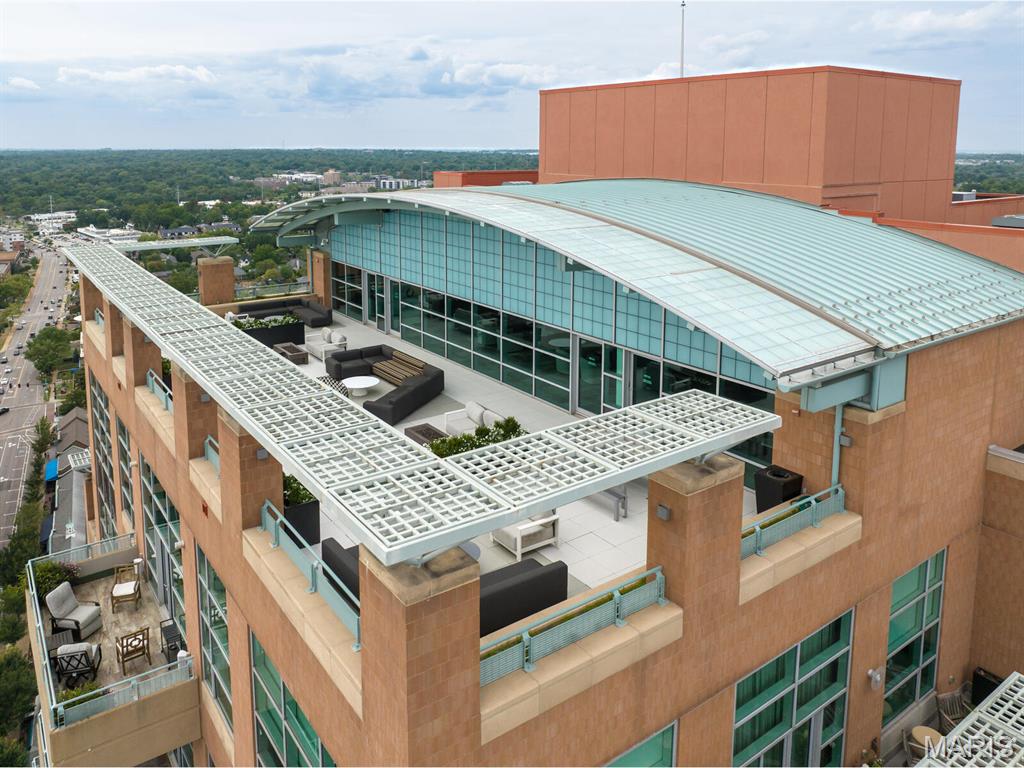 8025 Maryland Avenue Unit: 10E