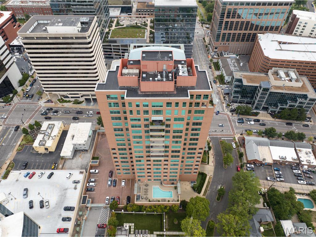 8025 Maryland Avenue Unit: 10E