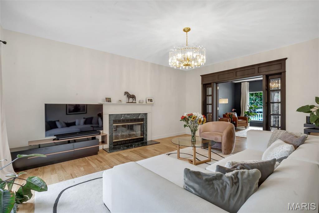 519 Castle Ridge Drive