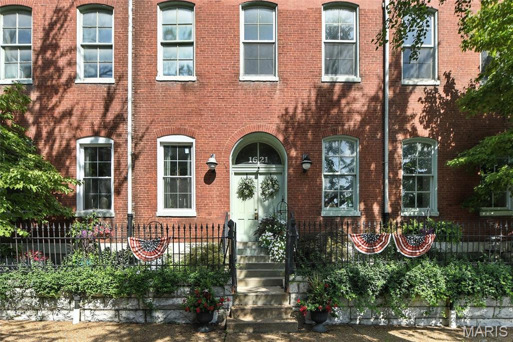 1621 11th Street S Unit: C