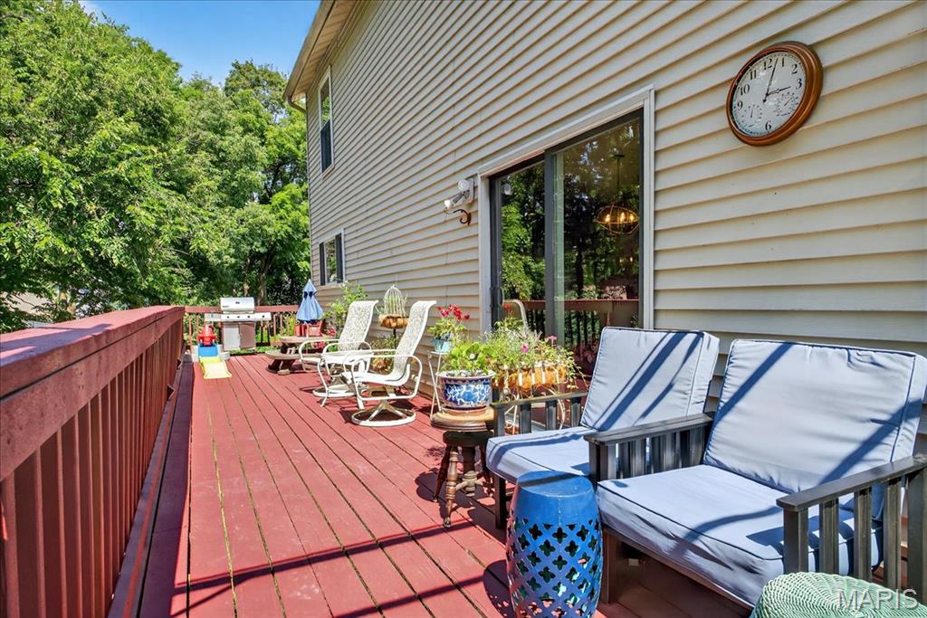 3987 Poppy Marie Lane