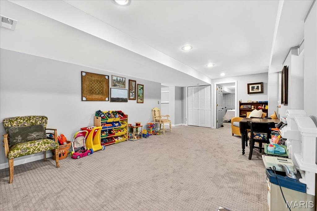 3987 Poppy Marie Lane