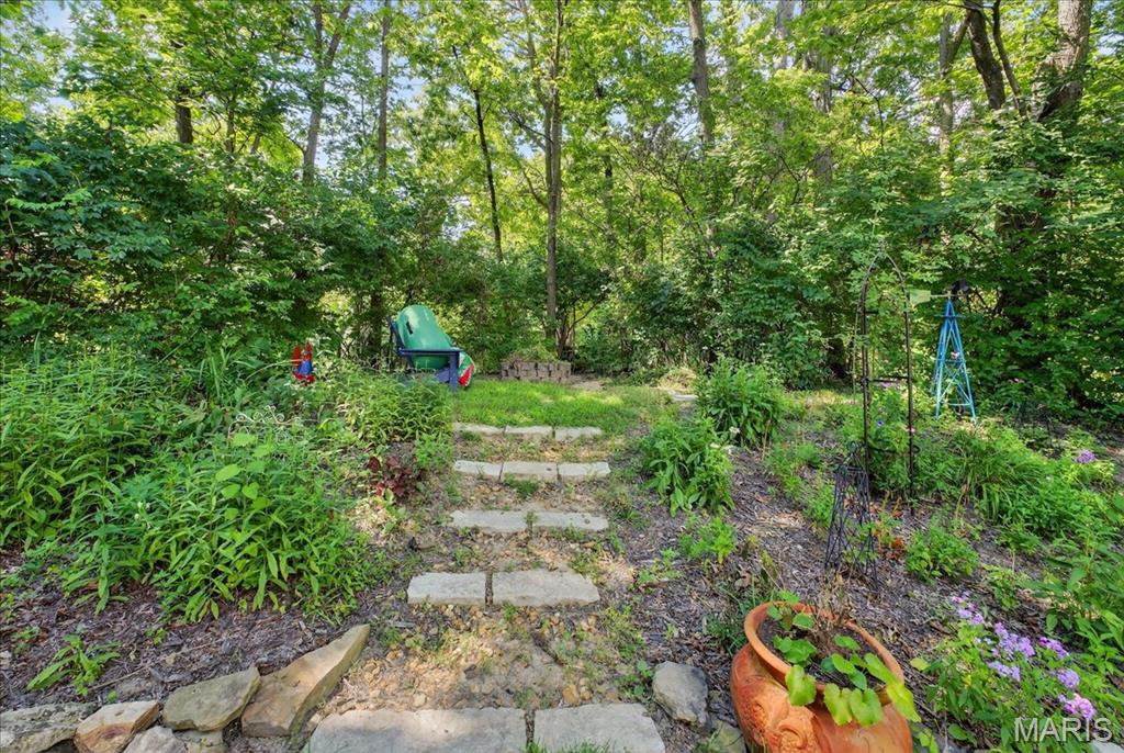 3987 Poppy Marie Lane