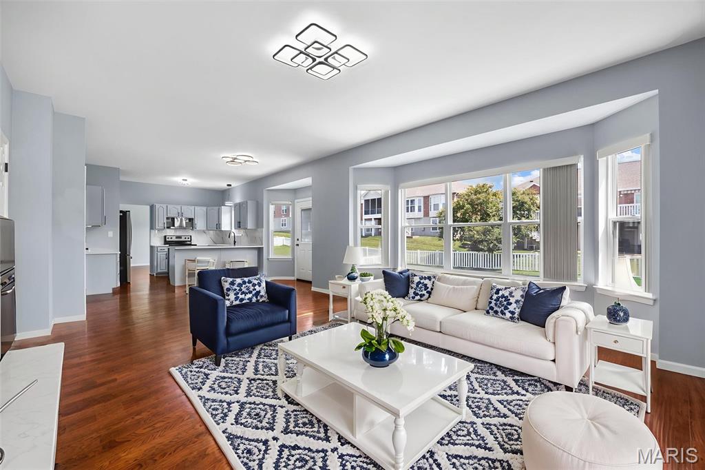 6050 Cardinal Creek Drive Drive