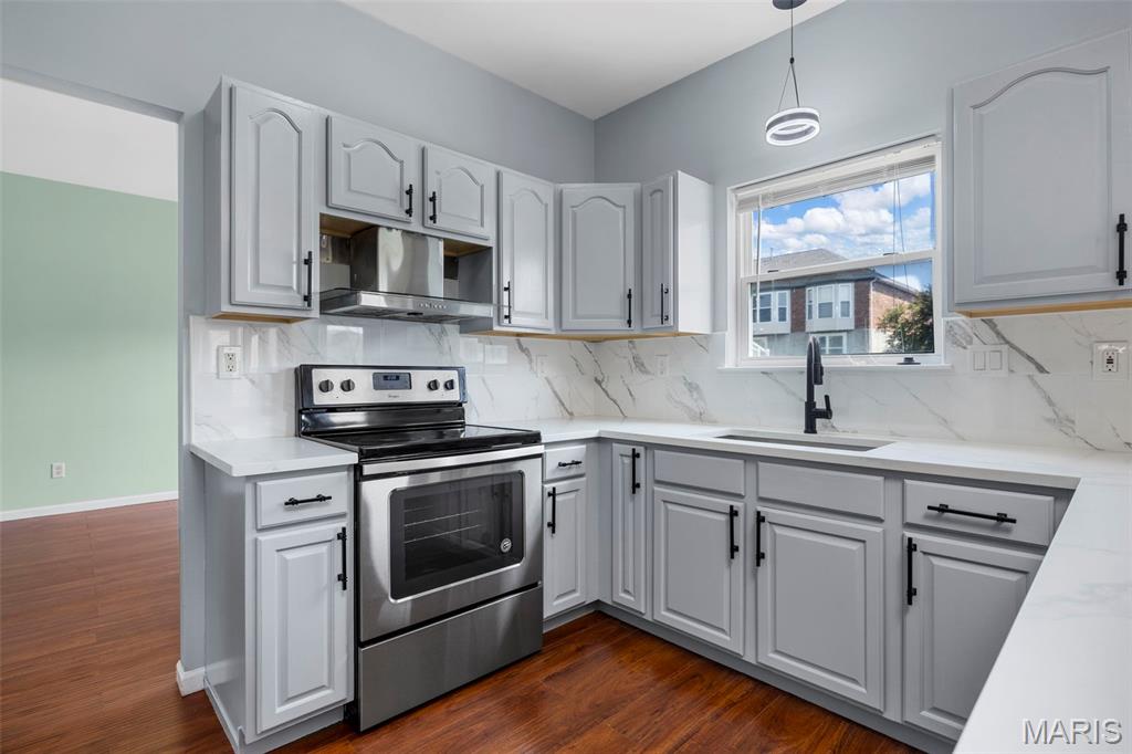 6050 Cardinal Creek Drive Drive