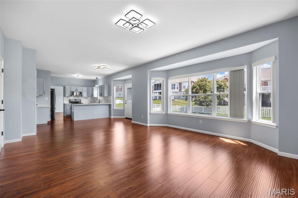 6050 Cardinal Creek Drive Drive