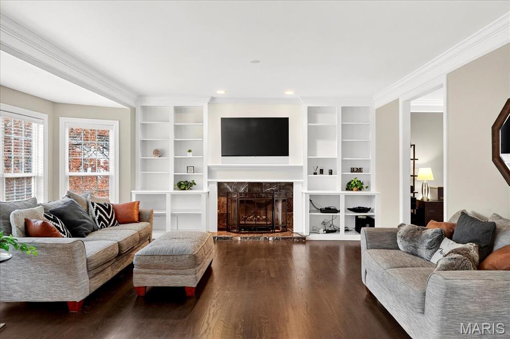 1460 Highland Valley Drive