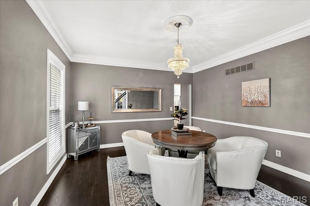 1460 Highland Valley Drive