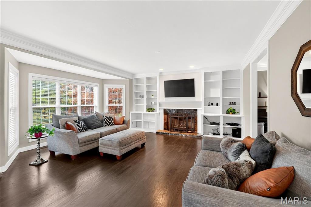 1460 Highland Valley Drive