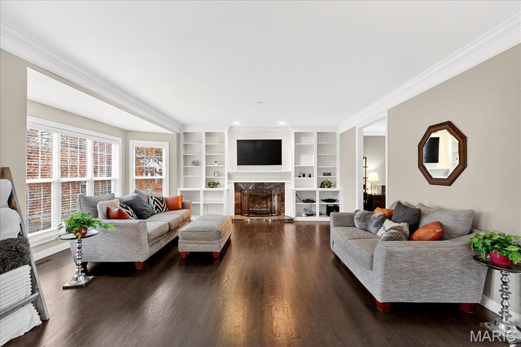 1460 Highland Valley Drive