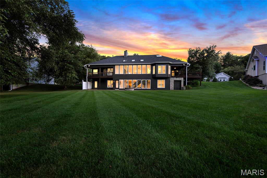 924 Forest Lake Court