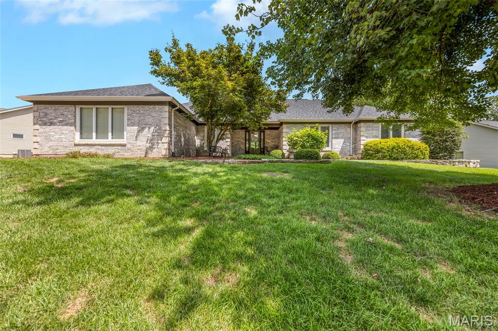 924 Forest Lake Court