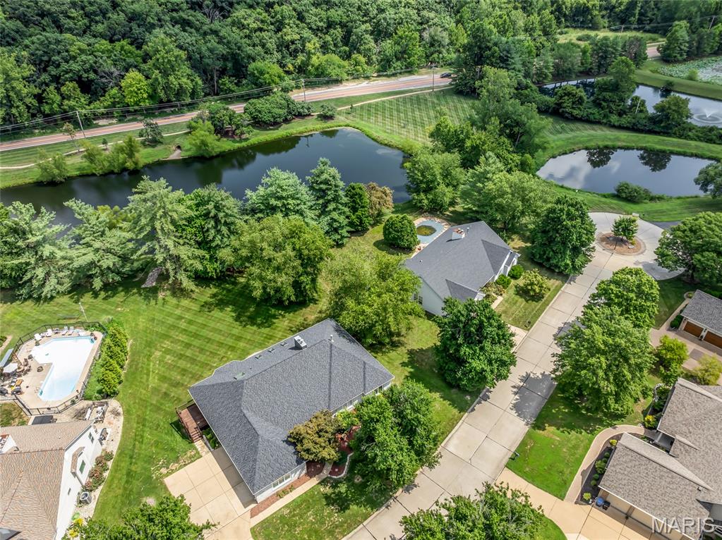 924 Forest Lake Court