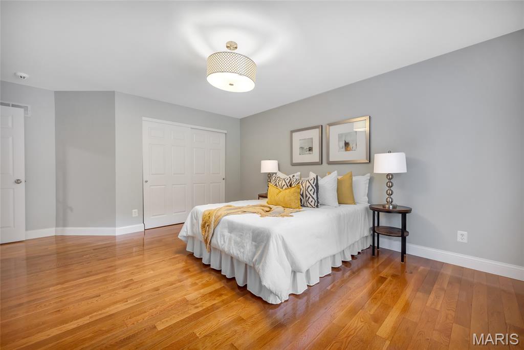 924 Forest Lake Court