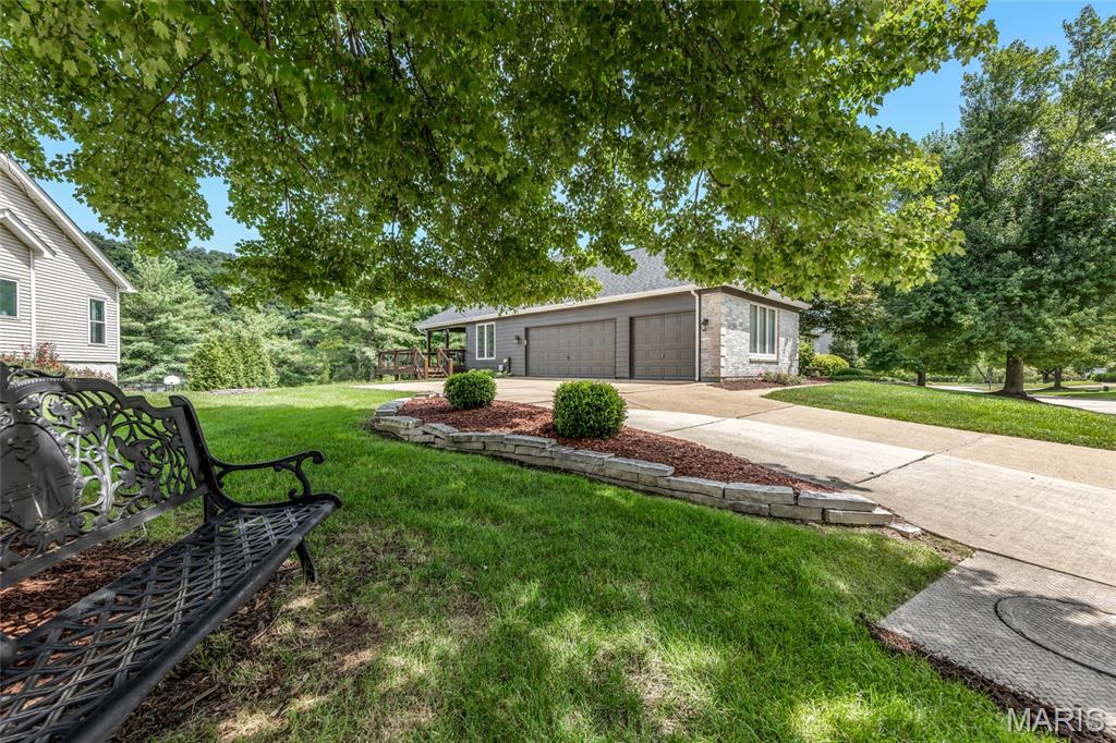 924 Forest Lake Court